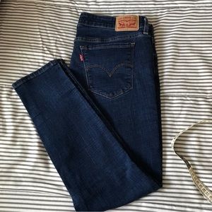 Levi’s Dark Wash Skinny Jeans